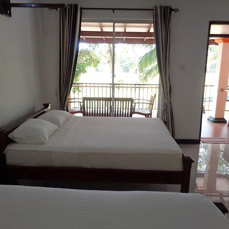 Man Guest Polonnaruwa Hotel Luaran gambar